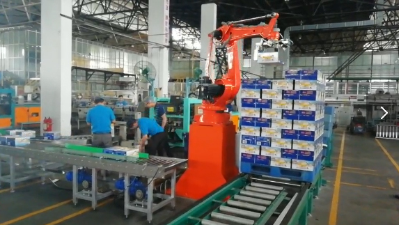碼垛機器人逐漸成為企業(yè)生產(chǎn)智能、現(xiàn)代化的標(biāo)志